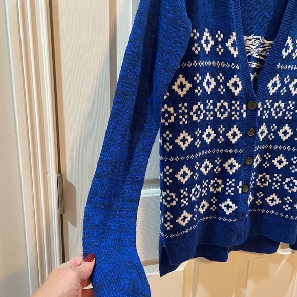 Hollister button up cardigan - Picture 4 of 8